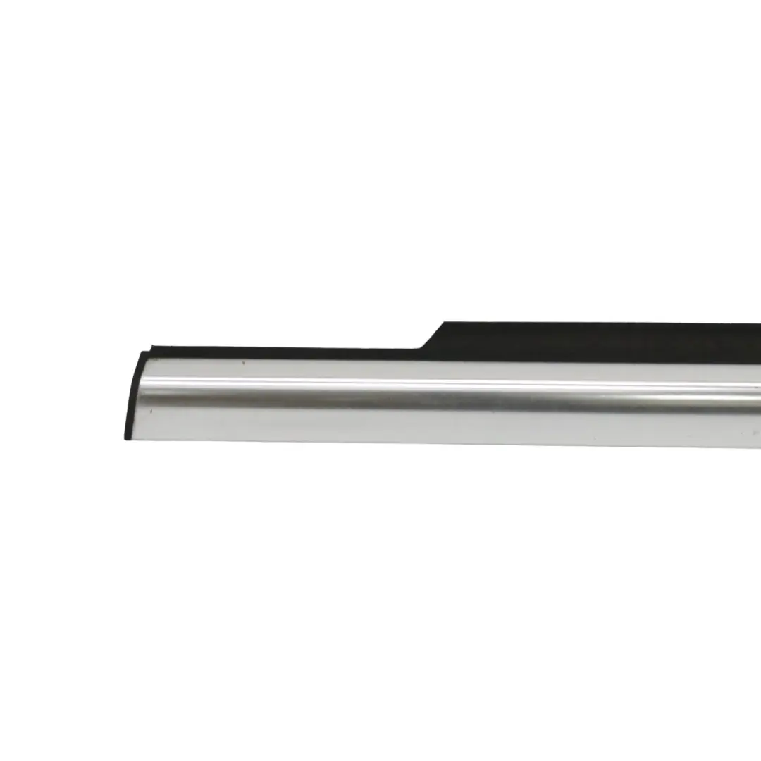 Mercedes W251 Rail arrière gauche garniture seuil porte intérieur - SKU A2516906980 - Numéro de pièce A2516906980
