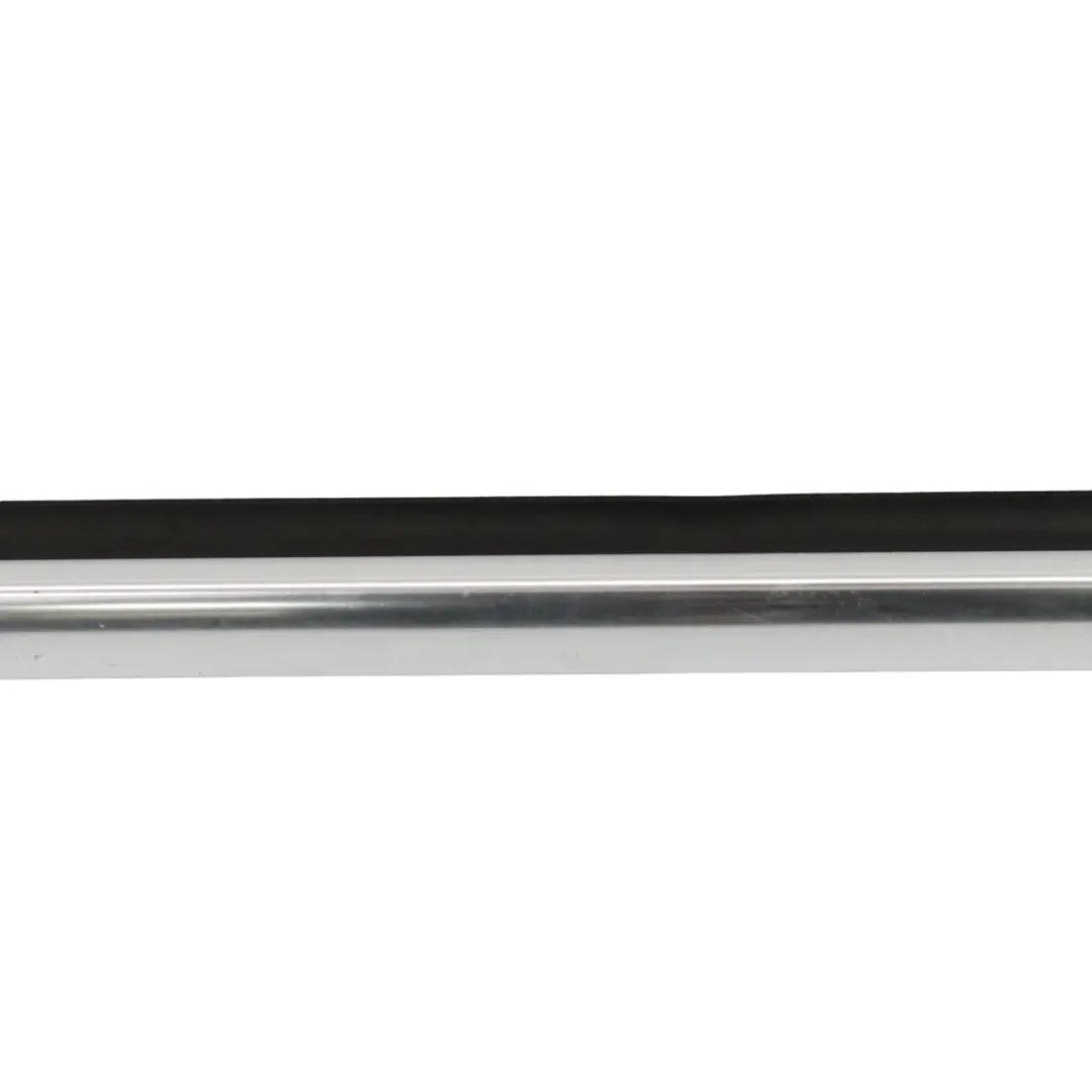 Mercedes W251 Rail arrière gauche garniture seuil porte intérieur - SKU A2516906980 - Numéro de pièce A2516906980