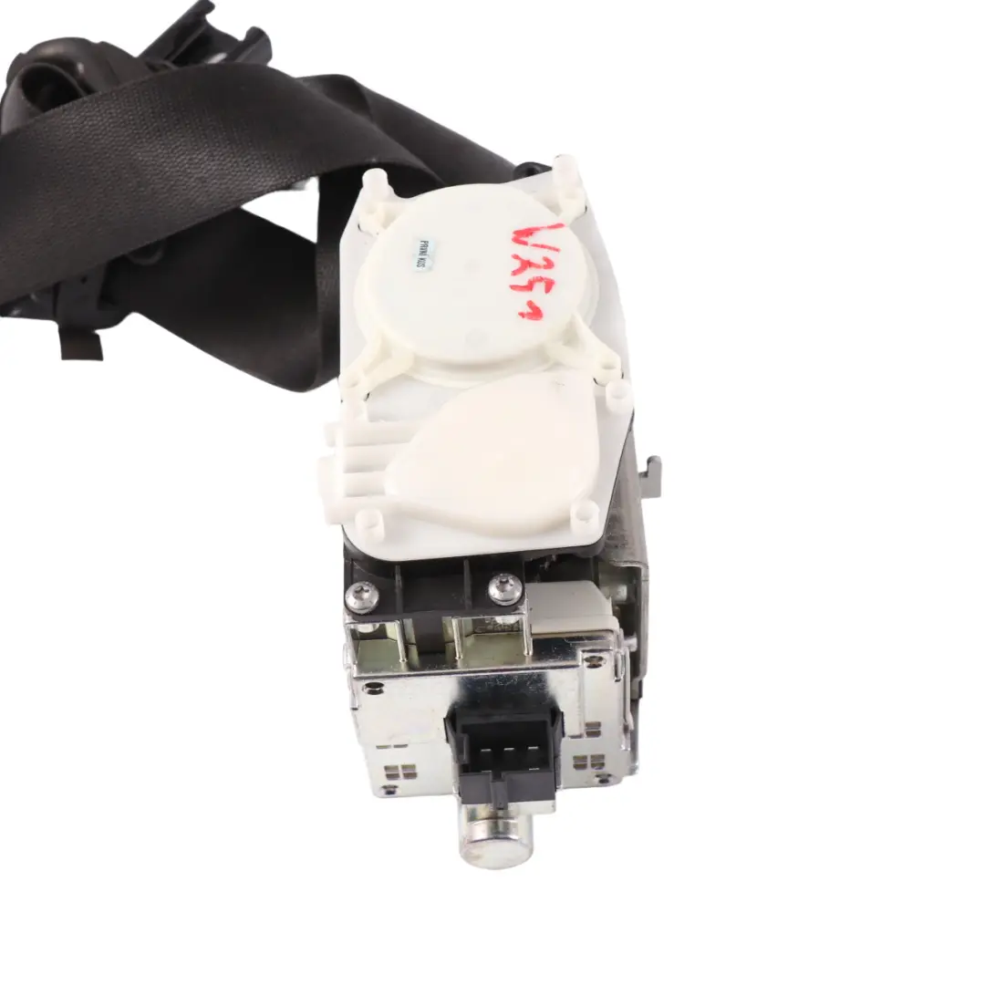 Driver's Seat Belt Front Right O/S Safety Belt Black to Mercedes R W251 with Part number A2518602886 Mercedes R W251 Driver's Seat Belt Front Right O/S Safety Belt Black - SKU RHD-A2518602886 - Part number A2518602886