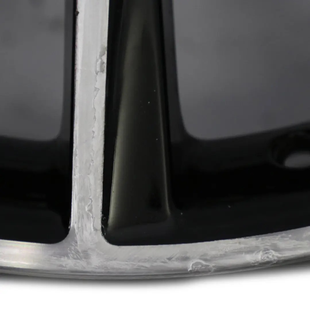 W253 AMG Cerchio in lega 20" ET:40 8.5J per Mercedes GLC con numero di parte A2534011900 Mercedes GLC W253 AMG Cerchio in lega 20" ET:40 8.5J - SKU A2534011900-3 - Numero di parte A2534011900