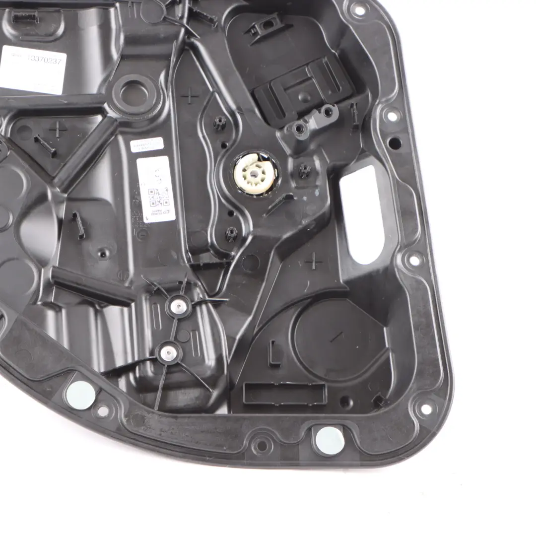 Mercedes X253 Podnośnik Regulator Szyby Drzwi Lewy Tył Tylny - SKU A2537307902 - Numer Części A2537307902