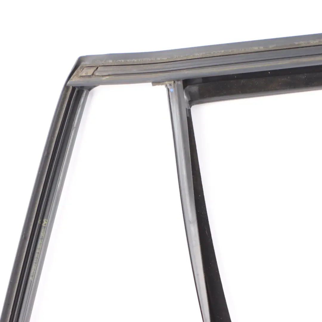 Mercedes X253 Guarnizione Rail Trim Posteriore Destro Finestra Porta - SKU A2537350425 - Numero di parte A2537350425