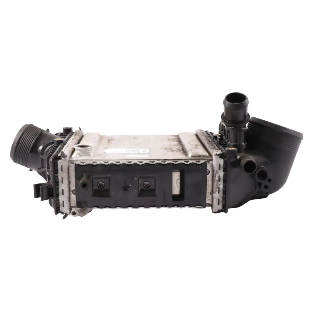 M260 Refroidisseur d'air charge Intercooler pour Mercedes W177 AMG A35 à propos du numéro de pièce A2600903100 Mercedes W177 AMG A35 M260 Refroidisseur d'air charge Intercooler - SKU A2600903100-2 - Numéro de pièce A2600903100