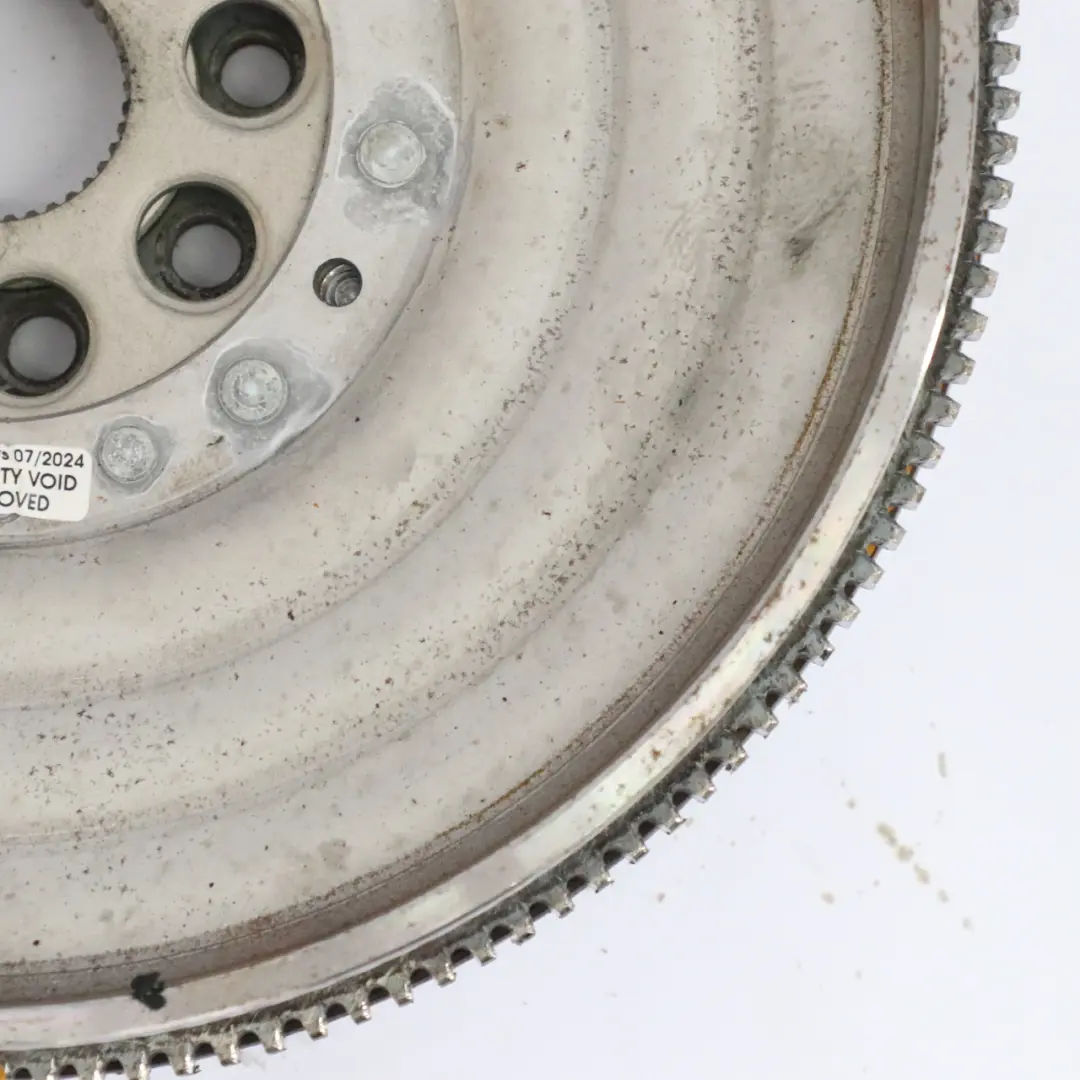 M270 Volano a doppia massa Cambio automatico per Mercedes X156 con numero di parte A2700301500 Mercedes X156 M270 Volano a doppia massa Cambio automatico - SKU A2700301500 - Numero di parte A2700301500