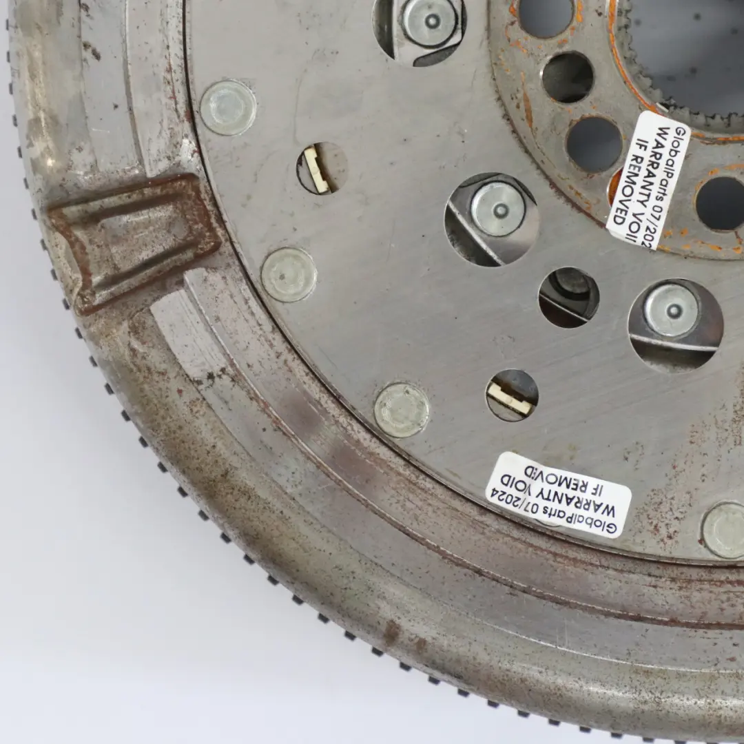 M270 Volano a doppia massa Cambio automatico per Mercedes X156 con numero di parte A2700301500 Mercedes X156 M270 Volano a doppia massa Cambio automatico - SKU A2700301500 - Numero di parte A2700301500