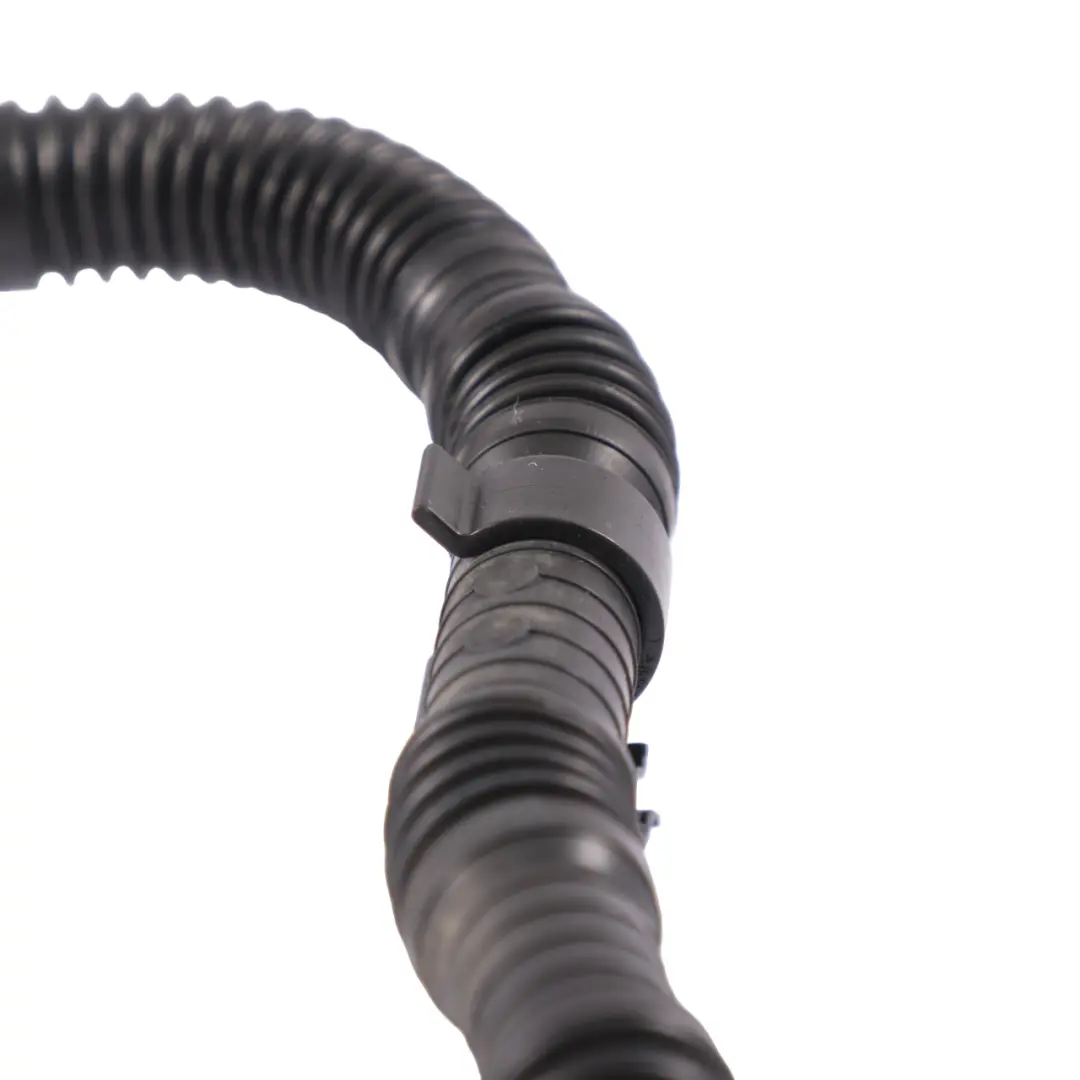 M274 Motor Entlüftungs Leitung Schlauch für Mercedes W204 W212 mit Teilenummer A2740180321 Mercedes W204 W212 M274 Motor Entlüftungs Leitung Schlauch - SKU A2740180321 - Teilenummer A2740180321