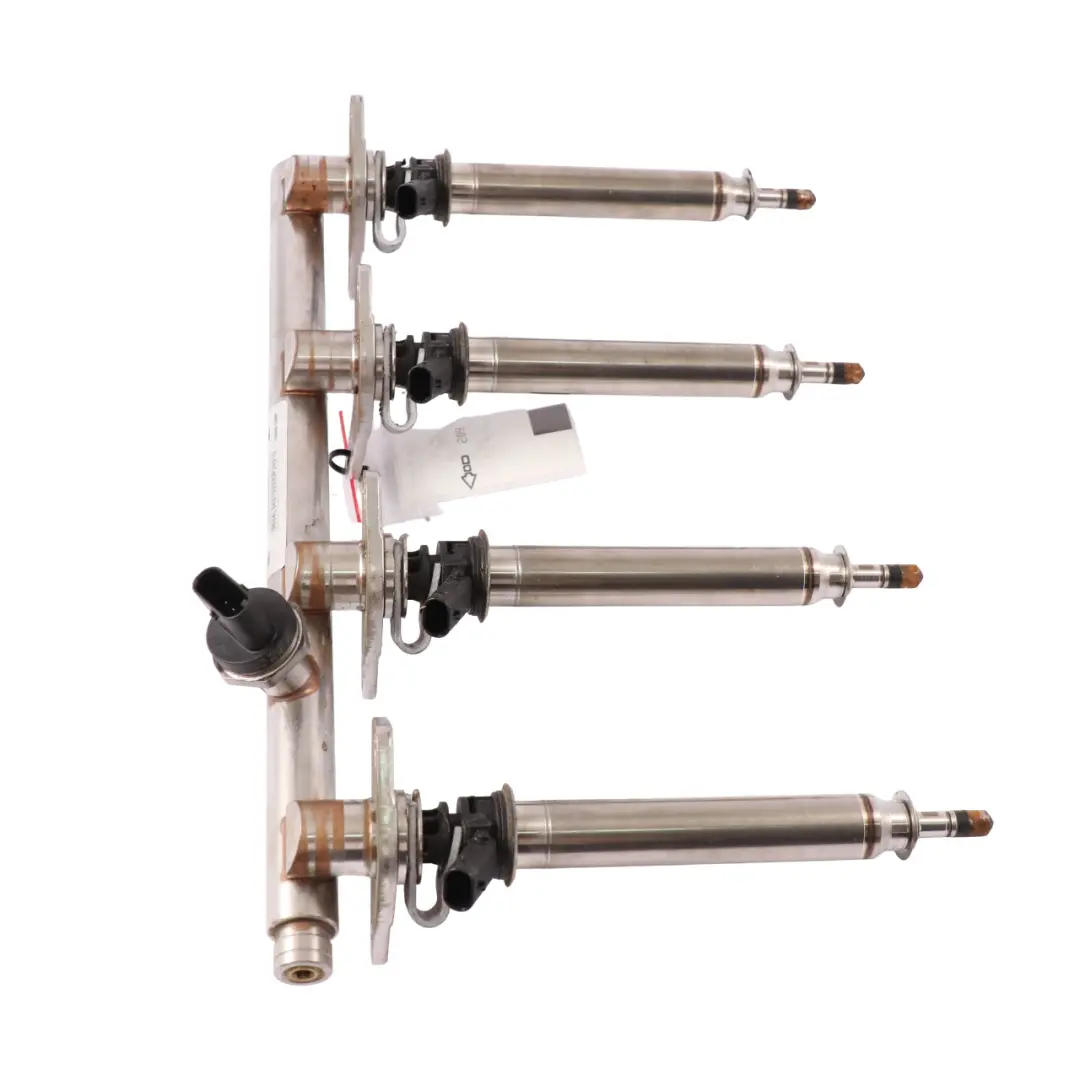 M274 Injecteurs carburant essence Rail injection Tube pour Mercedes W205 à propos du numéro de pièce A2740701095 Mercedes W205 M274 Injecteurs carburant essence Rail injection Tube - SKU A2740701095 - Numéro de pièce A2740701095