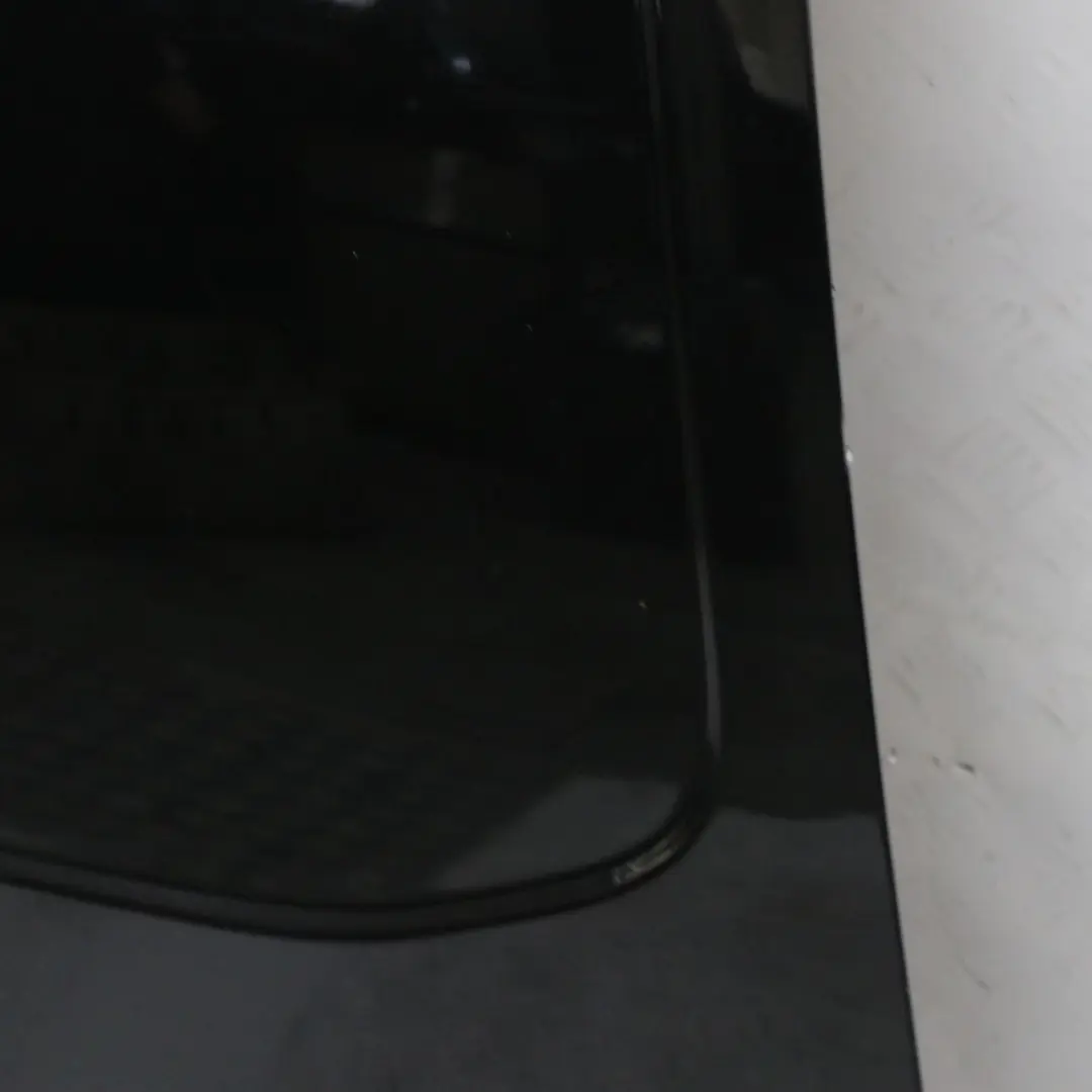 Drzwi Prawe Tylne Klapa Bagażnika Dravite Black - 398 do Mercedes Citan W415 o numerze A4157401300 Mercedes Citan W415 Drzwi Prawe Tylne Klapa Bagażnika Dravite Black - 398 - SKU A4157401300-DBM - Numer Części A4157401300