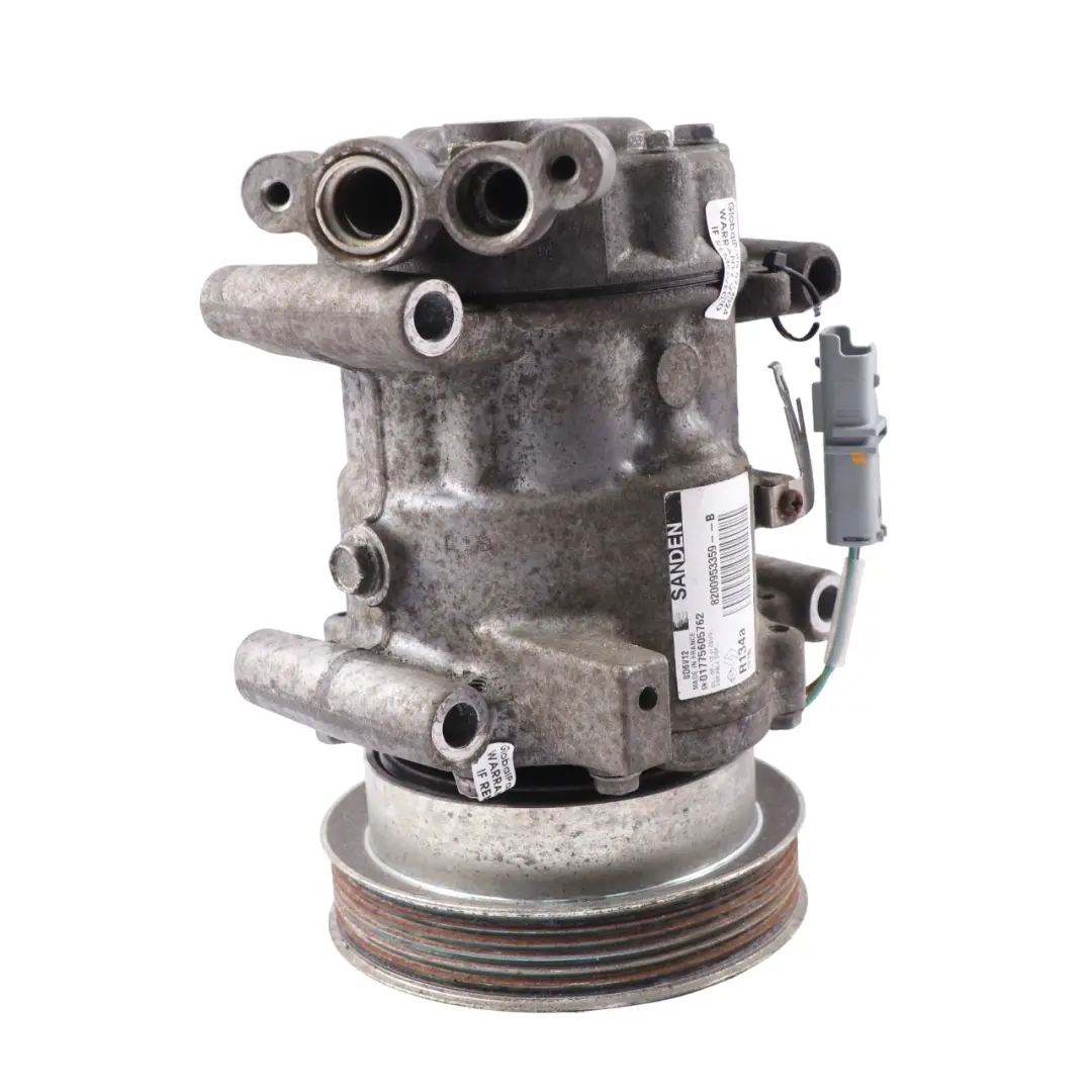 Compresseur de climatisation Pompe A/C pour Mercedes W415 à propos du numéro de pièce A4158300100 Mercedes W415 Compresseur de climatisation Pompe A/C - SKU A4158300100 - Numéro de pièce A4158300100