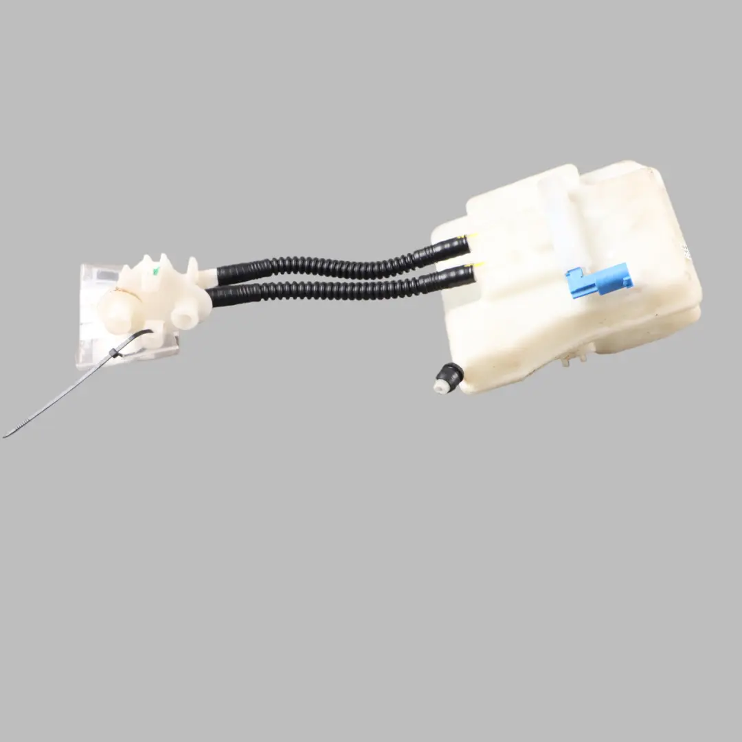 Brake Servo Fluid Reservoir Expansion Tank Bottle to Mercedes W447 with Part number A4474310402 Mercedes W447 Brake Servo Fluid Reservoir Expansion Tank Bottle - SKU rhd-A4474310402 - Part number A4474310402