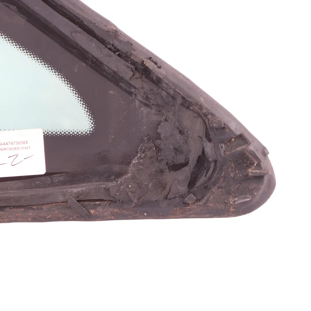 Vorne Links Viertel Fenster Glas AS2 für Mercedes Vito Viano W447 mit Teilenummer A4476730305 Mercedes Vito Viano W447 Vorne Links Viertel Fenster Glas AS2 - SKU A4476730305 - Teilenummer A4476730305