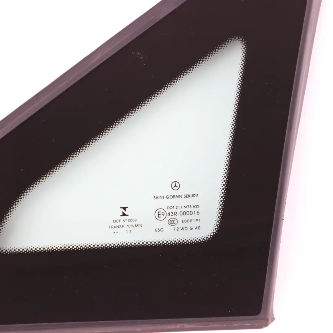 Glace de custode avant gauche AS2 pour Mercedes Vito Viano W447 à propos du numéro de pièce A4476730305 Mercedes Vito Viano W447 Glace de custode avant gauche AS2 - SKU A4476730305 - Numéro de pièce A4476730305