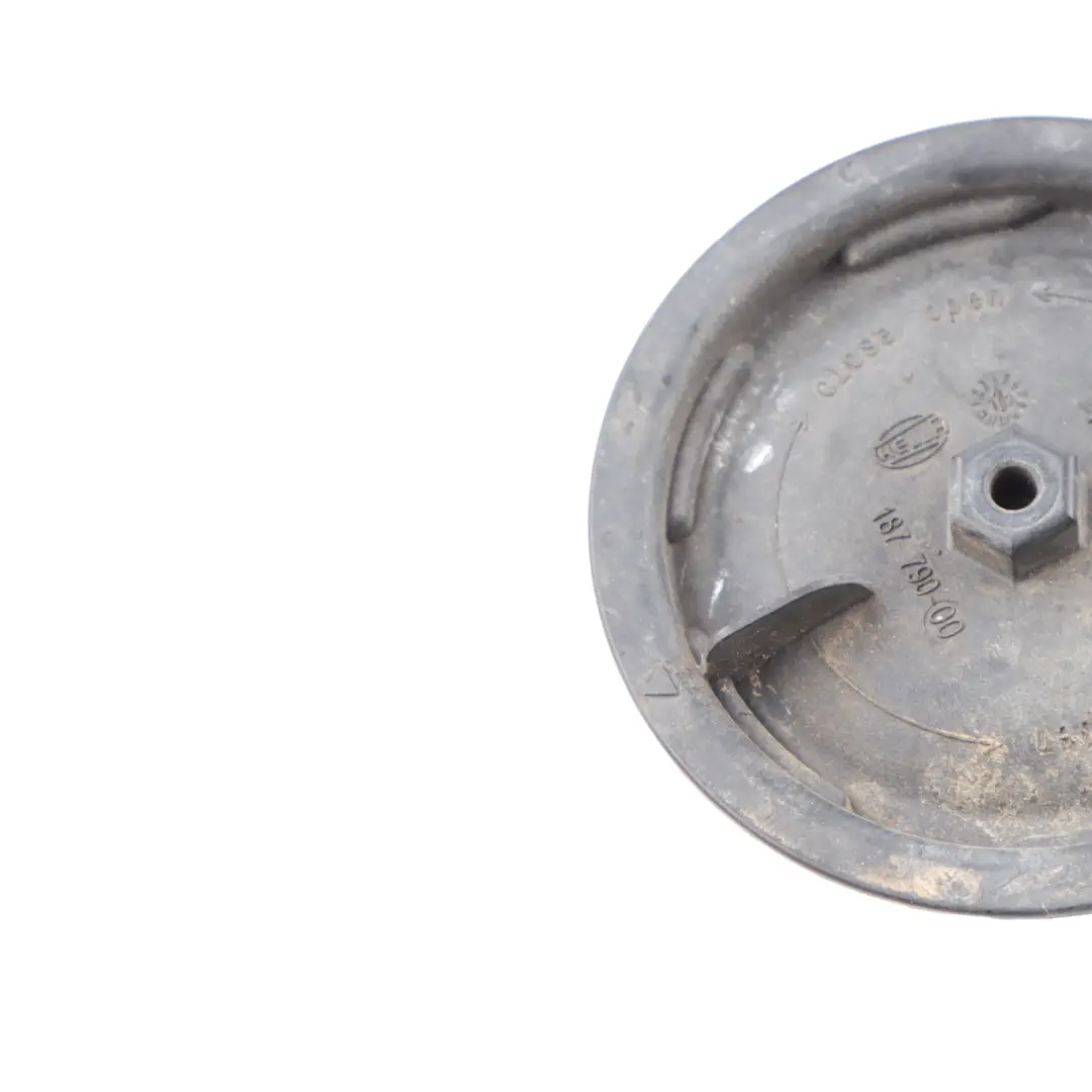 Mercedes W447 Front Schutz Haube Scheinwerfer Lampe Birne Abdeckung - SKU A4478201500 - Teilenummer A4478201500