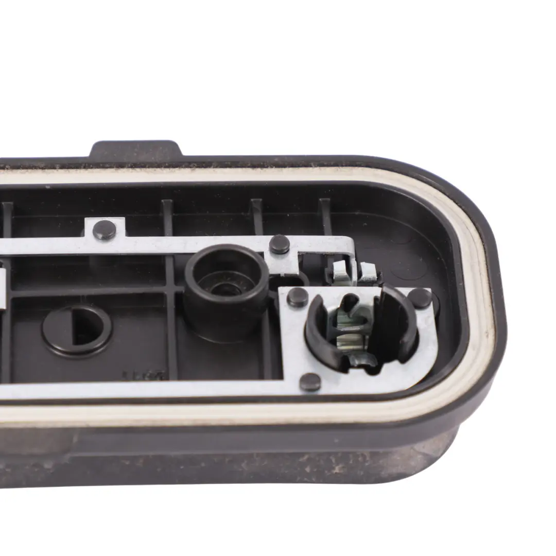 Luz Trasera Derecha Portalámparas para Mercedes W447 con número de pieza A4478202400 Mercedes W447 Luz Trasera Derecha Portalámparas - SKU A4478202400 - Número de pieza A4478202400