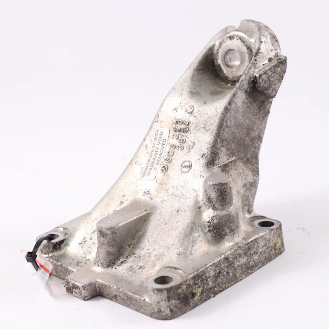 W606 OM606 Links Motor Halterung Träger Unterstützung für Mercedes mit Teilenummer A6032233804 Mercedes W606 OM606 Links Motor Halterung Träger Unterstützung - SKU A6032233804 - Teilenummer A6032233804