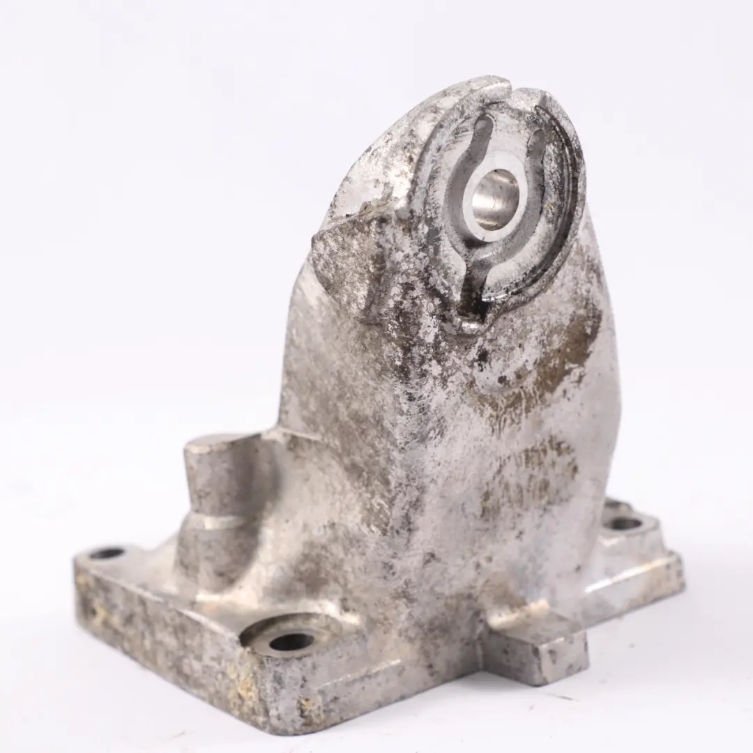 OM606 Support Moteur Gauche pour Mercedes W124 à propos du numéro de pièce A6032233804 Mercedes W124 OM606 Support Moteur Gauche - SKU A6032233804 - Numéro de pièce A6032233804