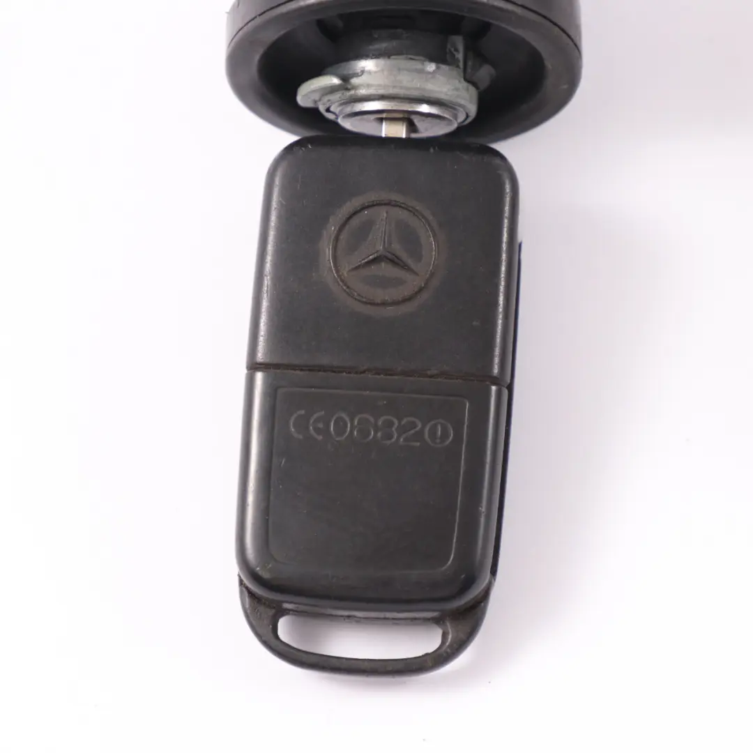 Mercedes-Benz ML W163 270 CDI Unite de Commande de Moteur + Cle Auto pour à propos du numéro de pièce A6121536379 Mercedes-Benz ML W163 270 CDI Unite de Commande de Moteur + Cle Auto - SKU A6121536379-2 - Numéro de pièce A6121536379