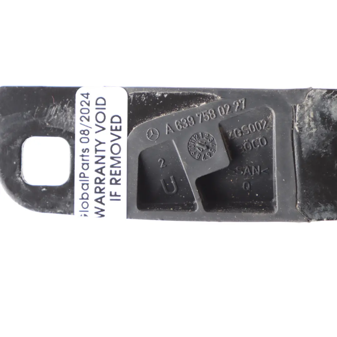 Cale De Guidage De Porte Coulissante Inférieure Droite pour Mercedes W447 à propos du numéro de pièce A6397580227 Mercedes W447 Cale De Guidage De Porte Coulissante Inférieure Droite - SKU A6397580227 - Numéro de pièce A6397580227