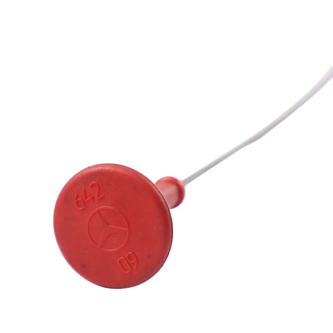 Asta livello olio Mercedes W164 W251 OM642 Tubo guida motore rosso per con numero di parte A6420100972 Asta livello olio Mercedes W164 W251 OM642 Tubo guida motore rosso - SKU A6420100972 - Numero di parte A6420100972