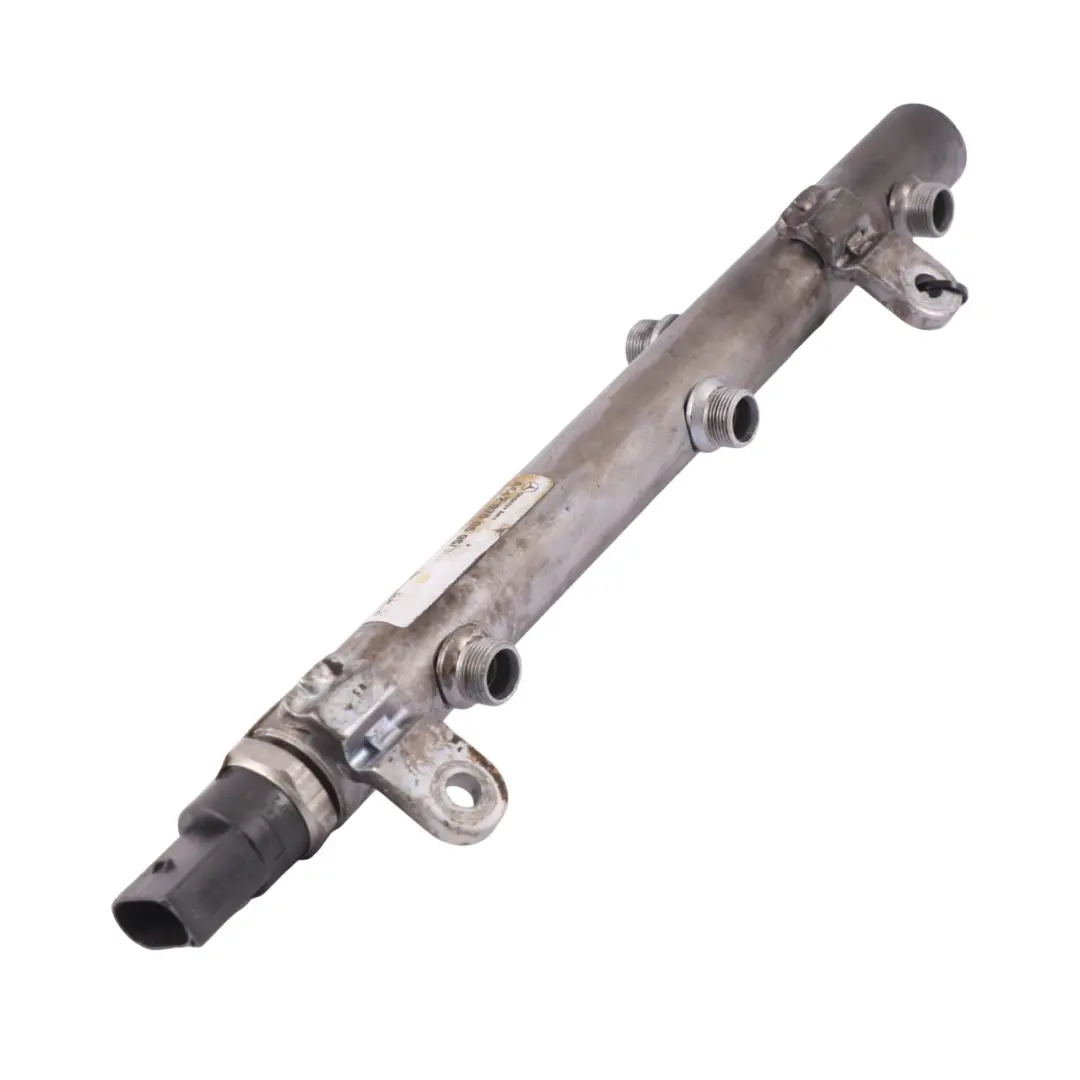 OM642 Inyector de combustible Rail Line para Mercedes W164 W203 C219 con número de pieza A6420700695 Mercedes W164 W203 C219 OM642 Inyector de combustible Rail Line - SKU A6420700695 - Número de pieza A6420700695