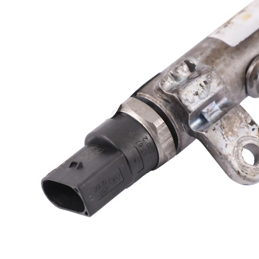 Mercedes W164 W203 C219 OM642 Fuel Injector Rail Line - SKU A6420700695 - Part number A6420700695