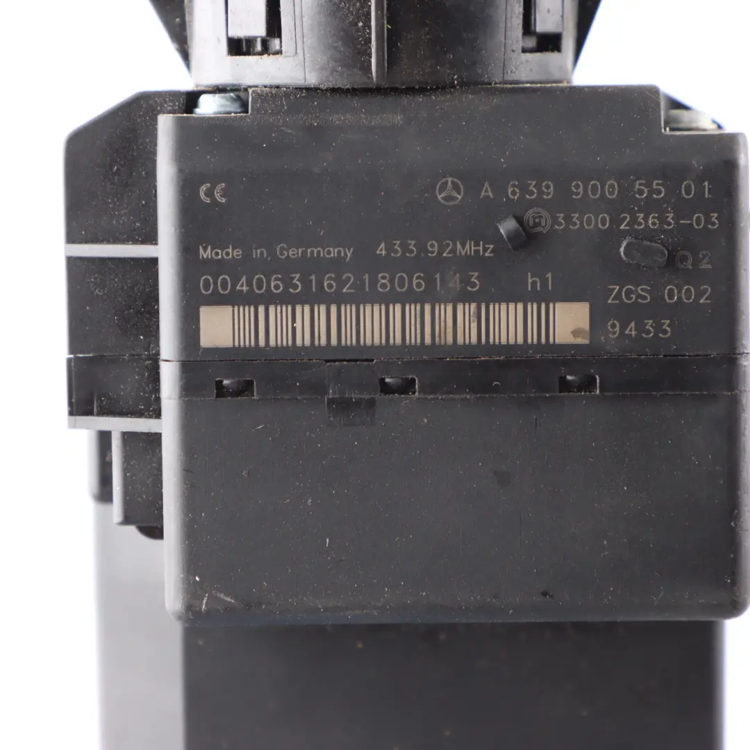 OM651.940 136HP Engine Unit Module ECU Kit Key Lock to Mercedes W639 with Part number A6519009302 Mercedes W639 OM651.940 136HP Engine Unit Module ECU Kit Key Lock - SKU A6519009302-1 - Part number A6519009302