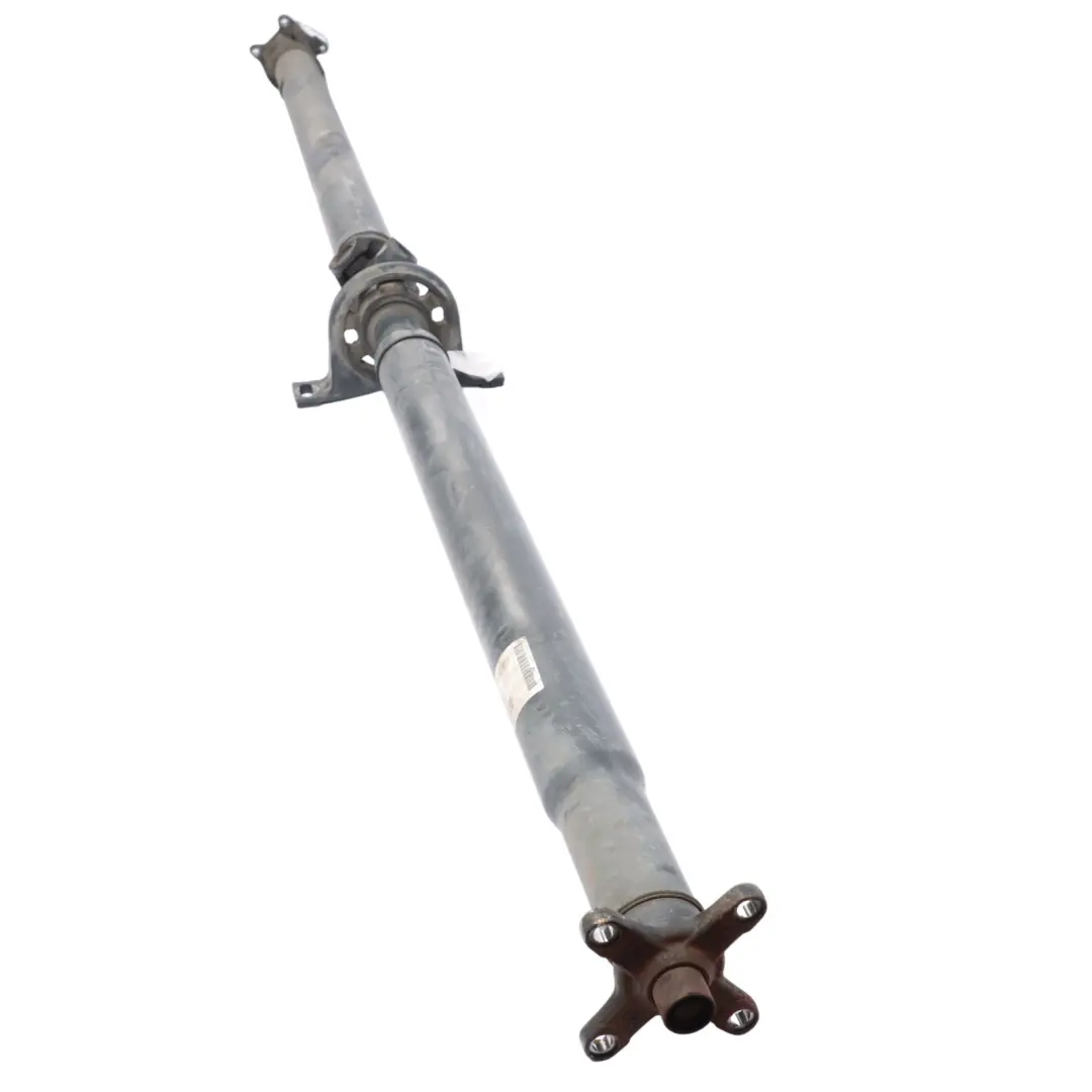 Kardanwelle Antriebswelle Automatikgetriebe für Mercedes Sprinter W906 mit Teilenummer A9064103100 Mercedes Sprinter W906 Kardanwelle Antriebswelle Automatikgetriebe - SKU A9064103100 - Teilenummer A9064103100