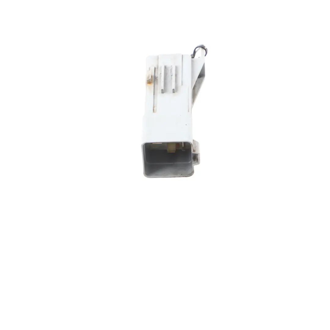 Mercedes Sprinter W906 Radiator Relay Cooling Fan Valeo 6 Pins 88098 - SKU A9065451401 - Part number A9065451401