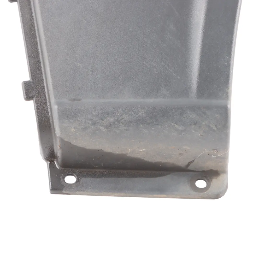 Zewnętrzna Listwa Boczna Prawy Tył do Mercedes W906 o numerze A9066903682 Mercedes W906 Zewnętrzna Listwa Boczna Prawy Tył - SKU A9066903682 - Numer Części A9066903682