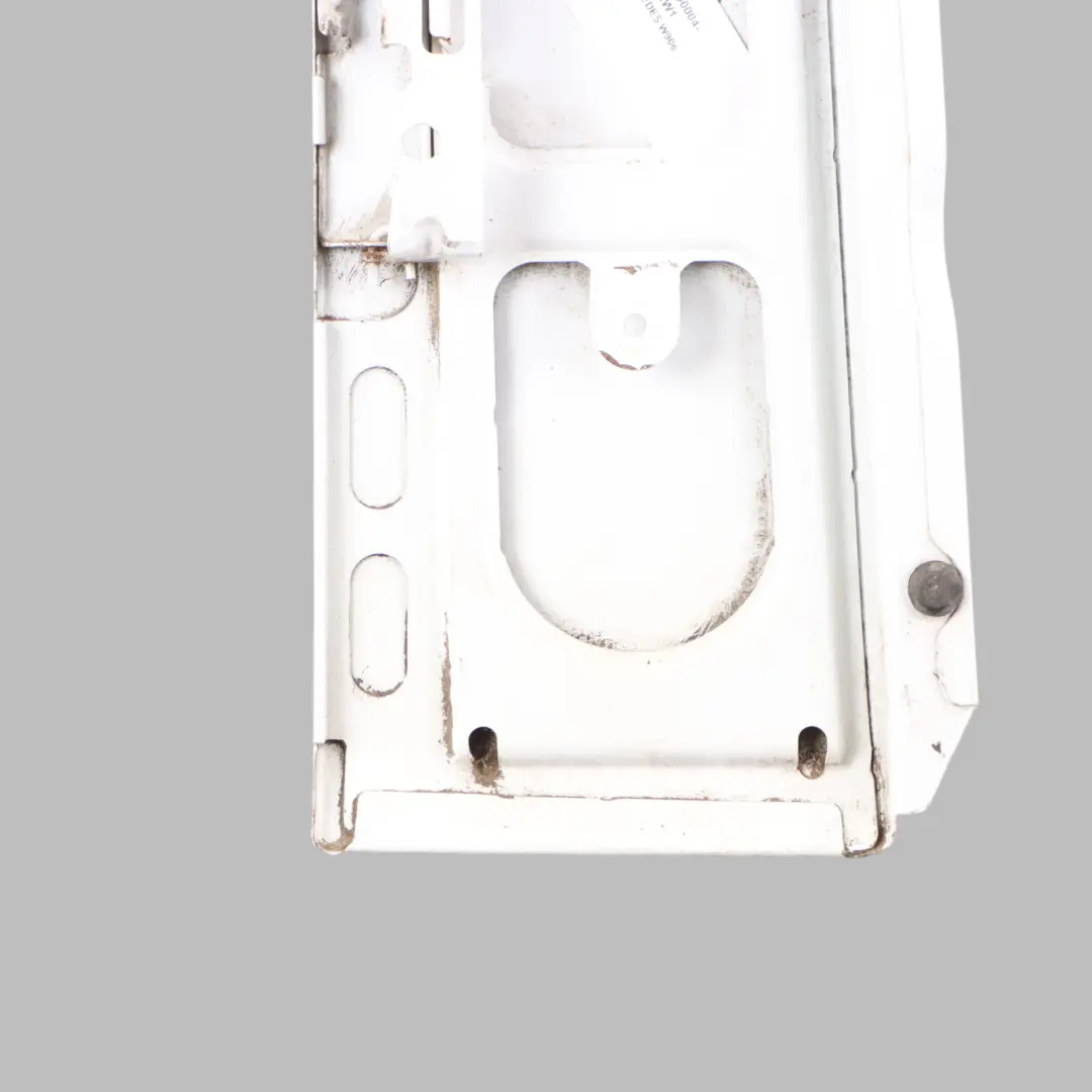 Mercedes W906 Sportello carburante Coperchio serbatoio Trim Bianco Artico - SKU A9067500004-ARW1 - Numero di parte A9067500004