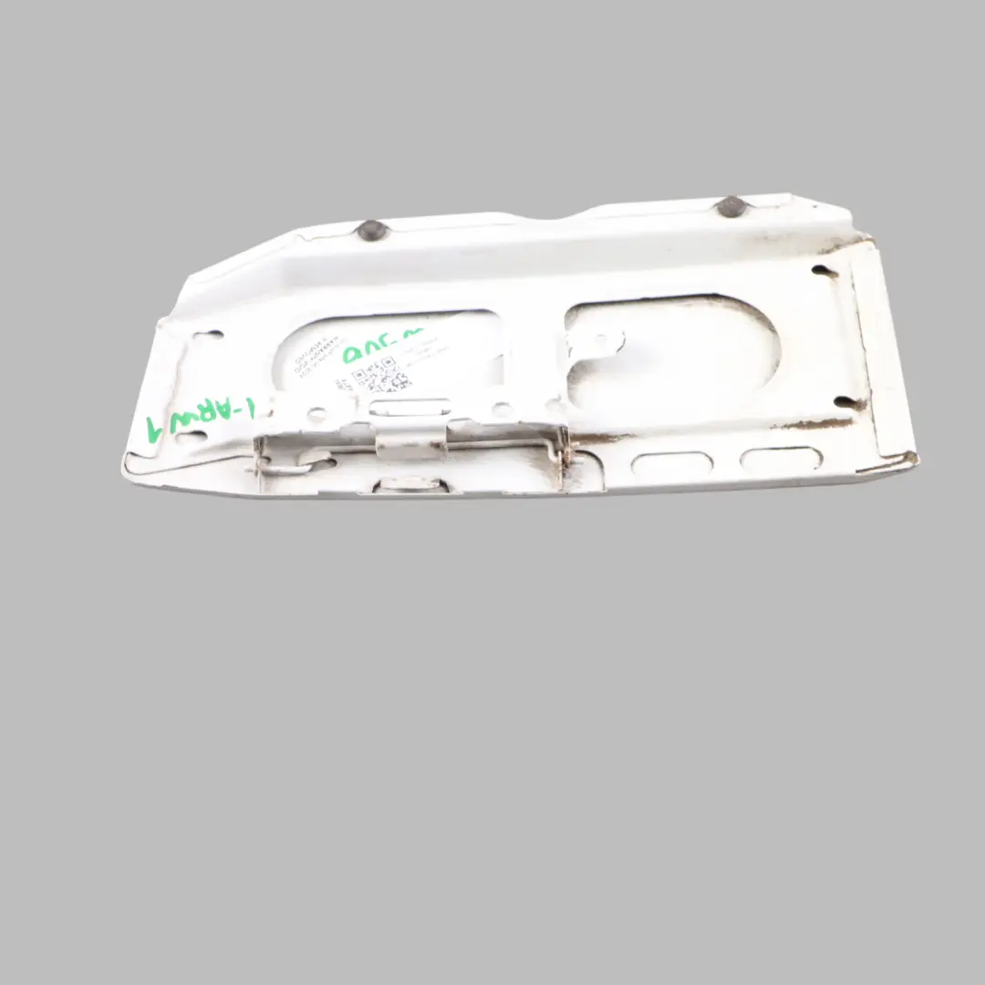 Tapa del Depósito de Combustible Blanco Ártico - 9147 para Mercedes Sprinter W906 con número de pieza A9067500004 Mercedes Sprinter W906 Tapa del Depósito de Combustible Blanco Ártico - 9147 - SKU A9067500004-ARW1 - Número de pieza A9067500004