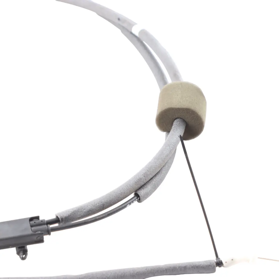 Mercedes W906 Rear Sliding Door Cable Bowden Locking System Pulley - SKU A9067604204 - Part number A9067604204