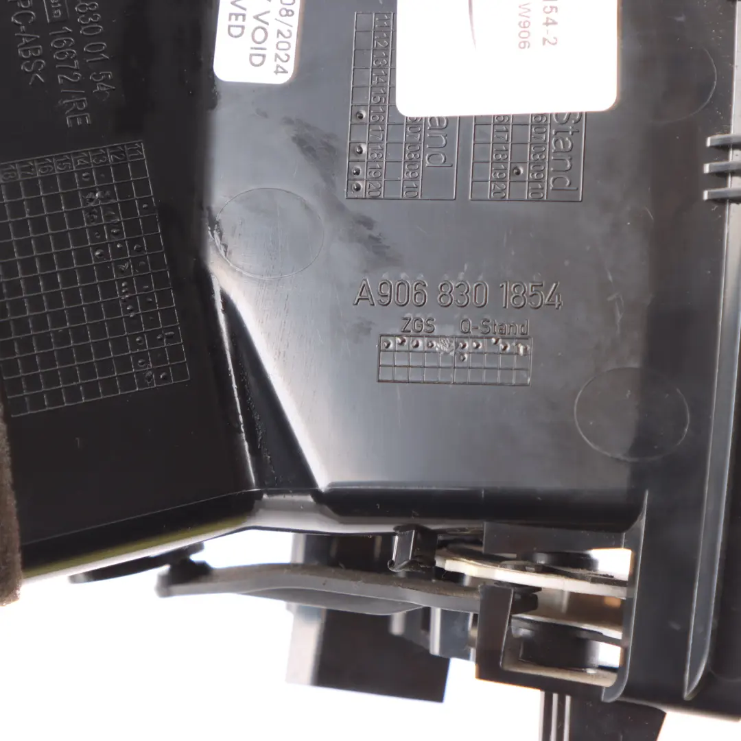 Mercedes Sprinter W906 Air Vent Dashboard Centre Right O/S Black - SKU A9068300154-2 - Part number A9068300154
