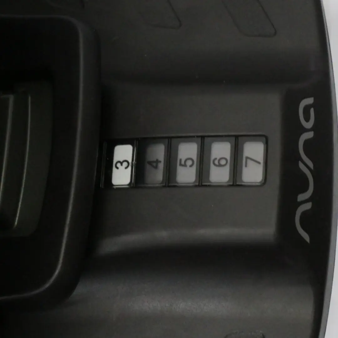 Genuine Isofix Car Seat Group 0/0+/1 0-18 kg Rotating Seat to with Part number Nuna Rebl Plus Genuine Isofix Car Seat Group 0/0+/1 0-18 kg Rotating Seat - SKU Nuna Rebl Plus - Part number Nuna Rebl Plus