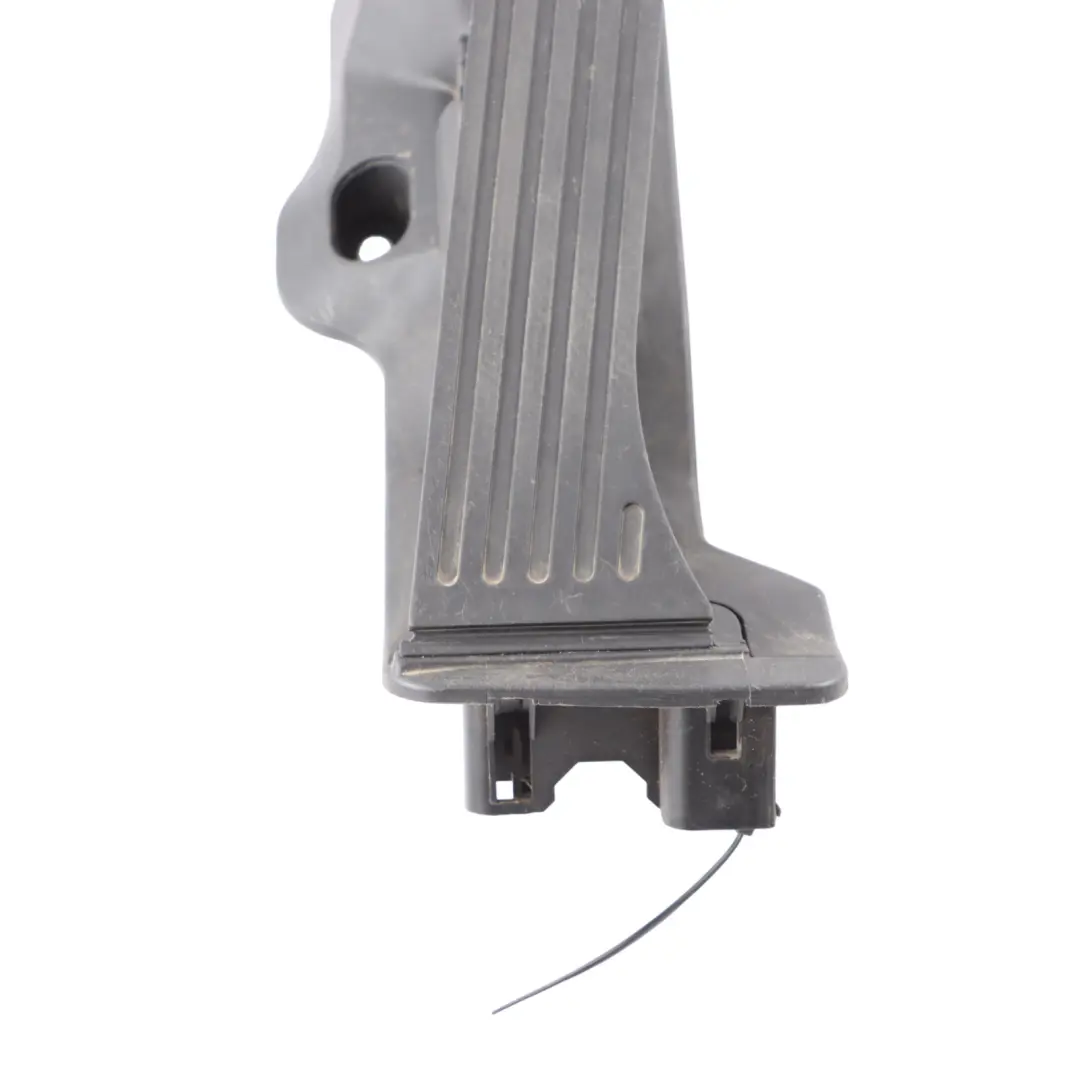 Accelerator Pedal Throttle Gas Pedal to VW Volkswagen Tiguan 5N with Part number 1K2723503K VW Volkswagen Tiguan 5N Accelerator Pedal Throttle Gas Pedal - SKU rhd-1K2723503K - Part number 1K2723503K
