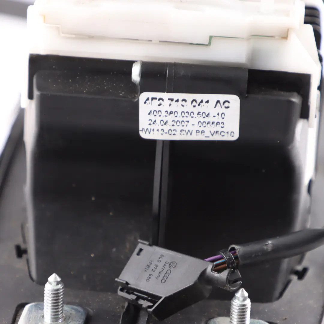 Selector Gearshift Mechanism Manual Gearbox to Audi A6 C6 FL Gear with Part number 4F2713105D Audi A6 C6 FL Gear Selector Gearshift Mechanism Manual Gearbox - SKU rhd-4F2713105D - Part number 4F2713105D