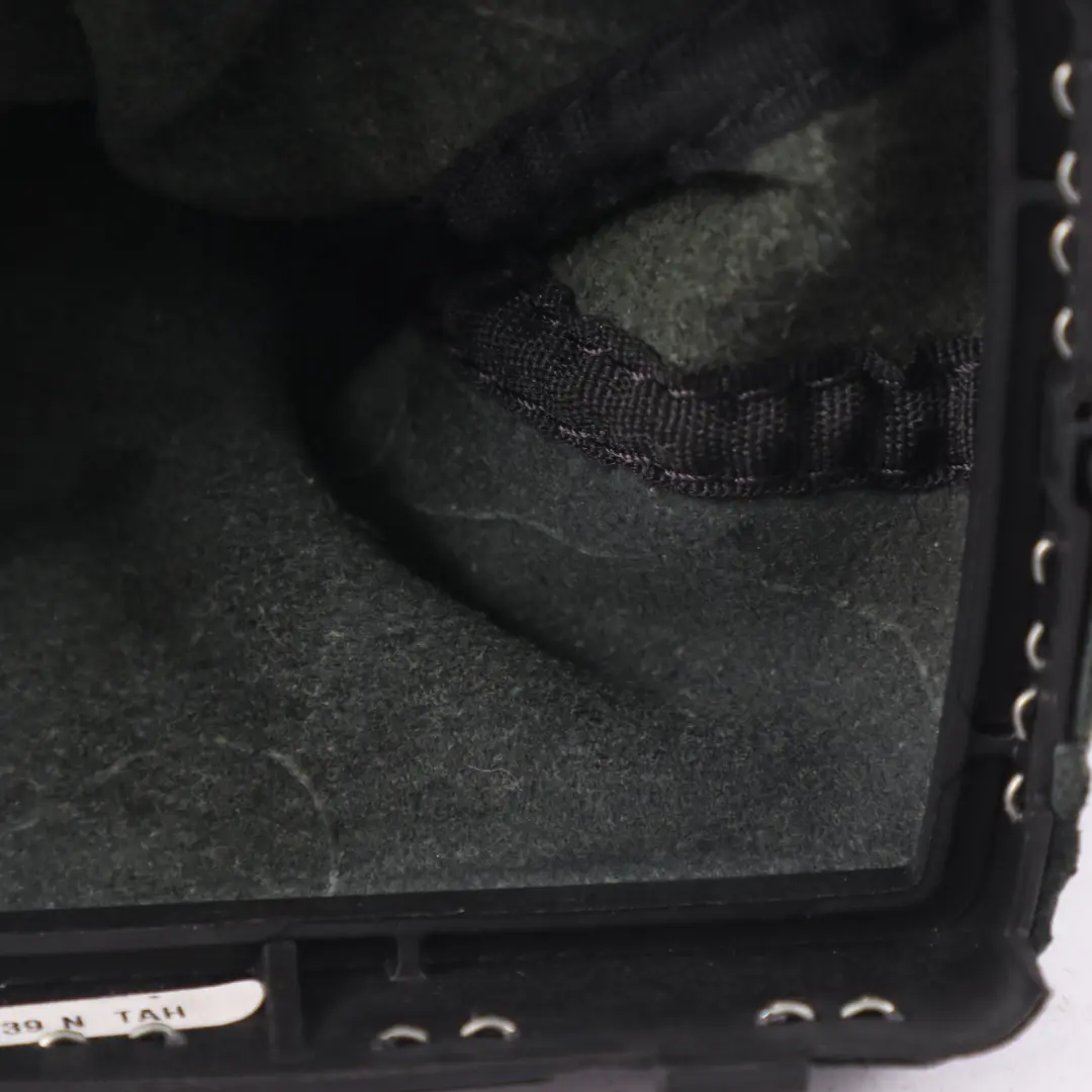 Selector Lever Cover Knob Automatic Leather Black to Audi A6 C6 Gear with Part number 4F2713118A Audi A6 C6 Gear Selector Lever Cover Knob Automatic Leather Black - SKU rhd-4F2713118A - Part number 4F2713118A