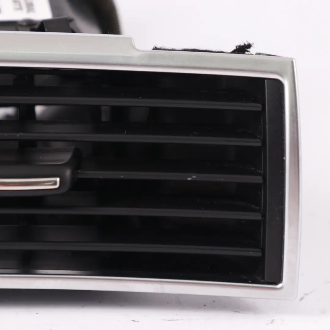 Dashboard Grille Front Right O/S Nozzle Air Vent Grille to Audi A6 C6 with Part number 4F2820902D Audi A6 C6 Dashboard Grille Front Right O/S Nozzle Air Vent Grille - SKU rhd-4F2820902D-1 - Part number 4F2820902D