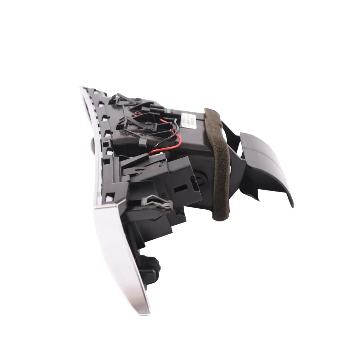 Dashboard Grille Front Right O/S Nozzle Air Vent Grille to Audi A6 C6 with Part number 4F2820902D Audi A6 C6 Dashboard Grille Front Right O/S Nozzle Air Vent Grille - SKU rhd-4F2820902D-1 - Part number 4F2820902D