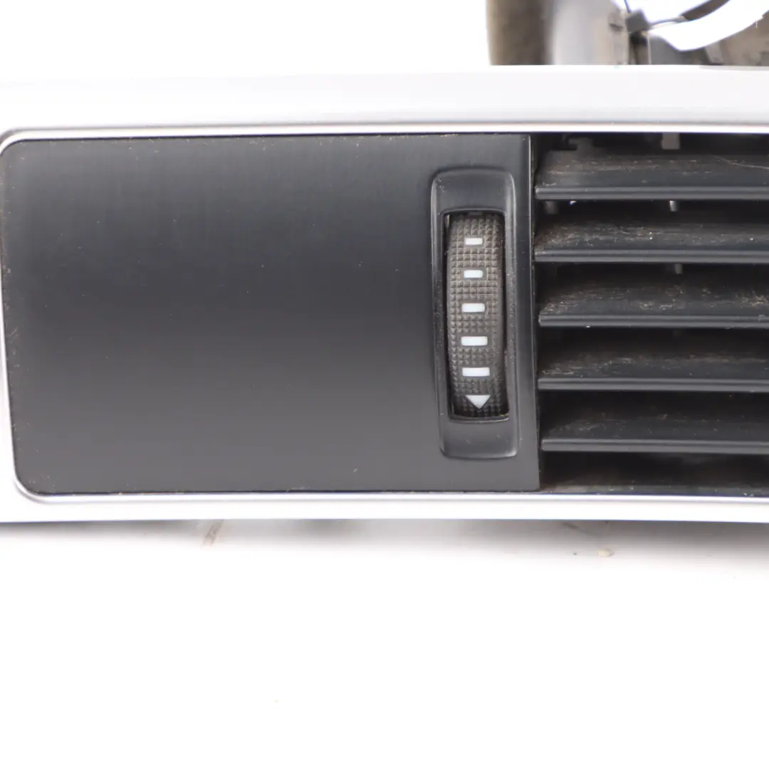 Dashboard Grille Front Right O/S Air Vent Grille Nozzle to Audi A6 C6 with Part number 4F2820902D Audi A6 C6 Dashboard Grille Front Right O/S Air Vent Grille Nozzle - SKU rhd-4F2820902D - Part number 4F2820902D