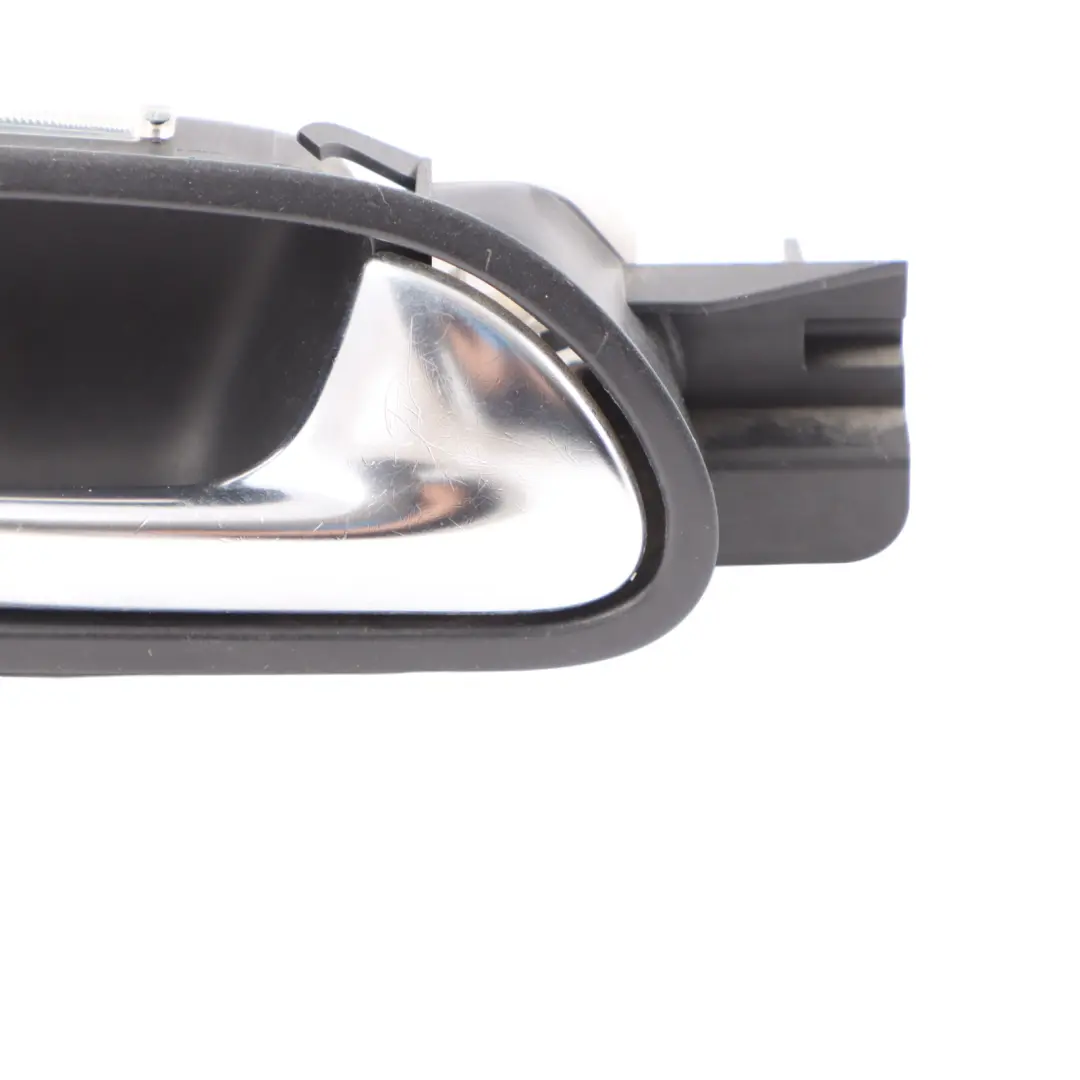 Front Door Handle Interior Right O/S Switch Lock Panel to VW Tiguan 5N with Part number 5N2837114G VW Tiguan 5N Front Door Handle Interior Right O/S Switch Lock Panel - SKU rhd-5N2837114G - Part number 5N2837114G