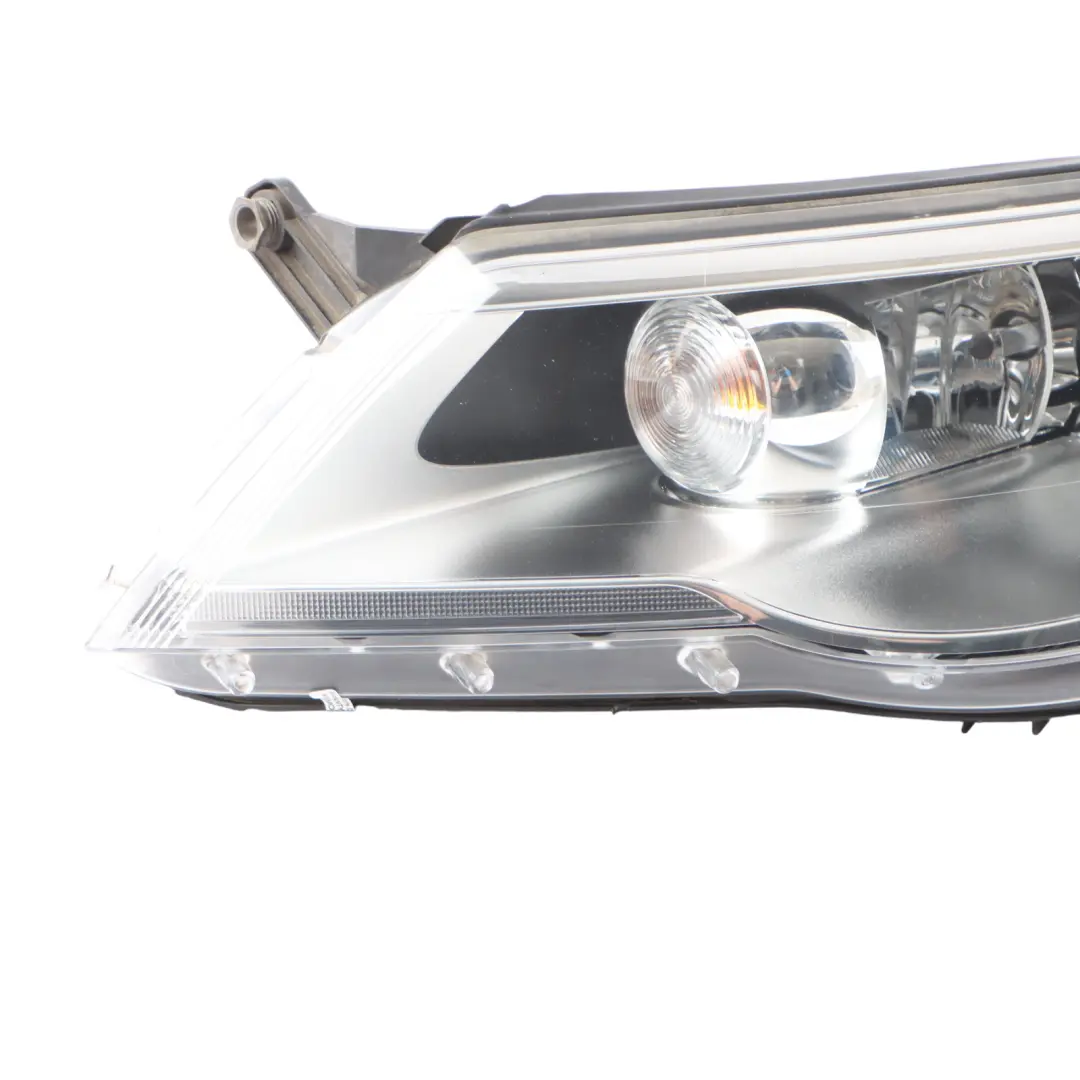 Front Dynamic Headlamp Bi-Xenon Lamp Left N/S to Volkswagen Tiguan 5N with Part number 5N2941039H Volkswagen Tiguan 5N Front Dynamic Headlamp Bi-Xenon Lamp Left N/S - SKU rhd-5N2941039H - Part number 5N2941039H
