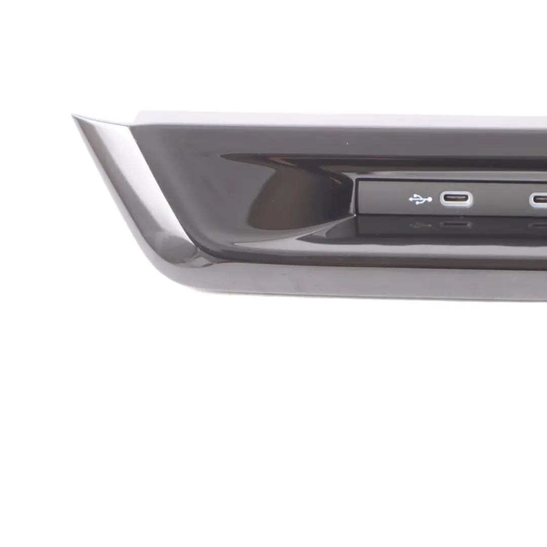 USB Port Type C Panel Socket Center Console Trim to Volkswagen Golf 8 CD1 with Part number 5NA035700 Volkswagen Golf 8 CD1 USB Port Type C Panel Socket Center Console Trim - SKU rhd-5NA035700 - Part number 5NA035700