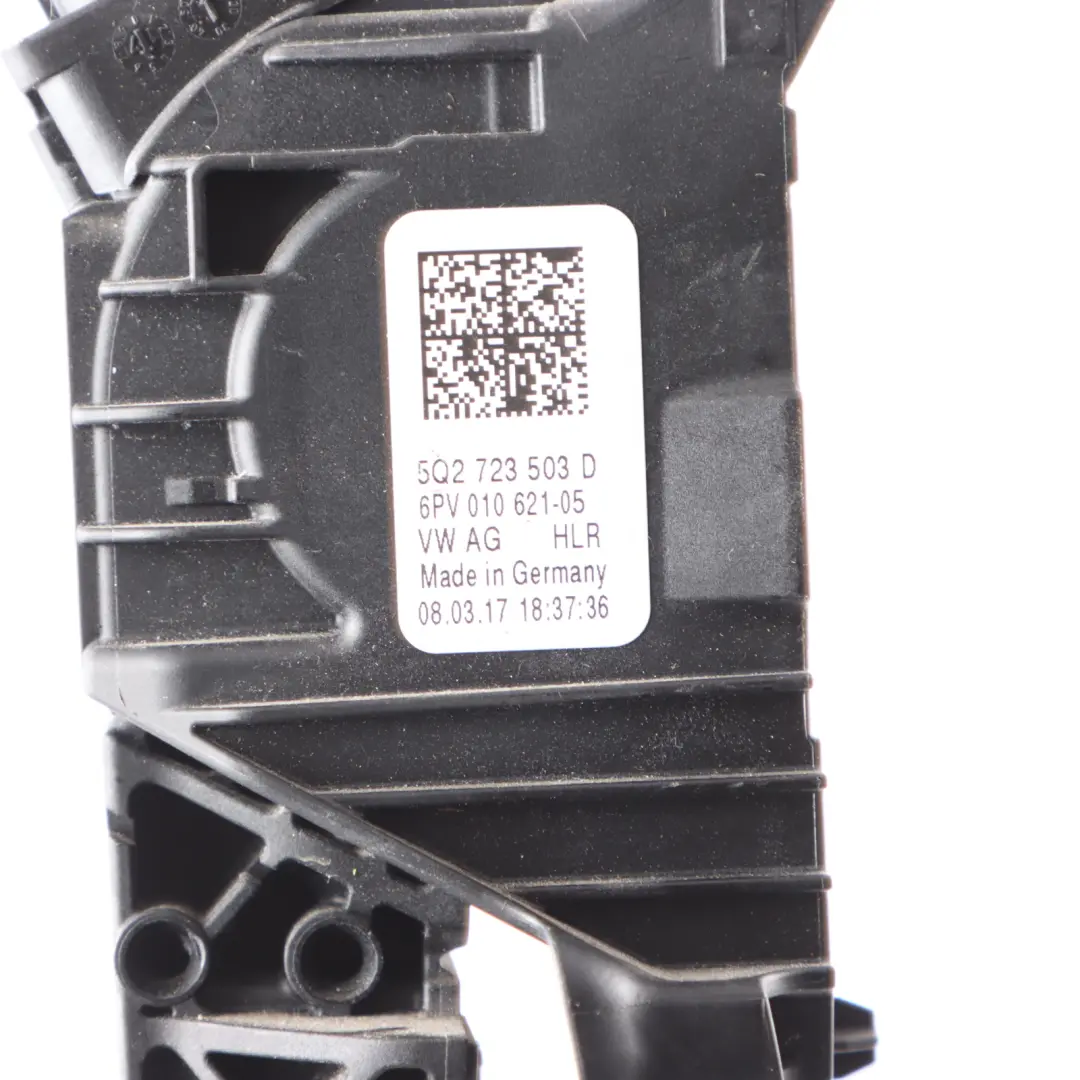 Throttle Pedal Accelerator Module Pedal Assembly to Audi A3 8V with Part number 5Q2723503D Audi A3 8V Throttle Pedal Accelerator Module Pedal Assembly - SKU rhd-5Q2723503D - Part number 5Q2723503D