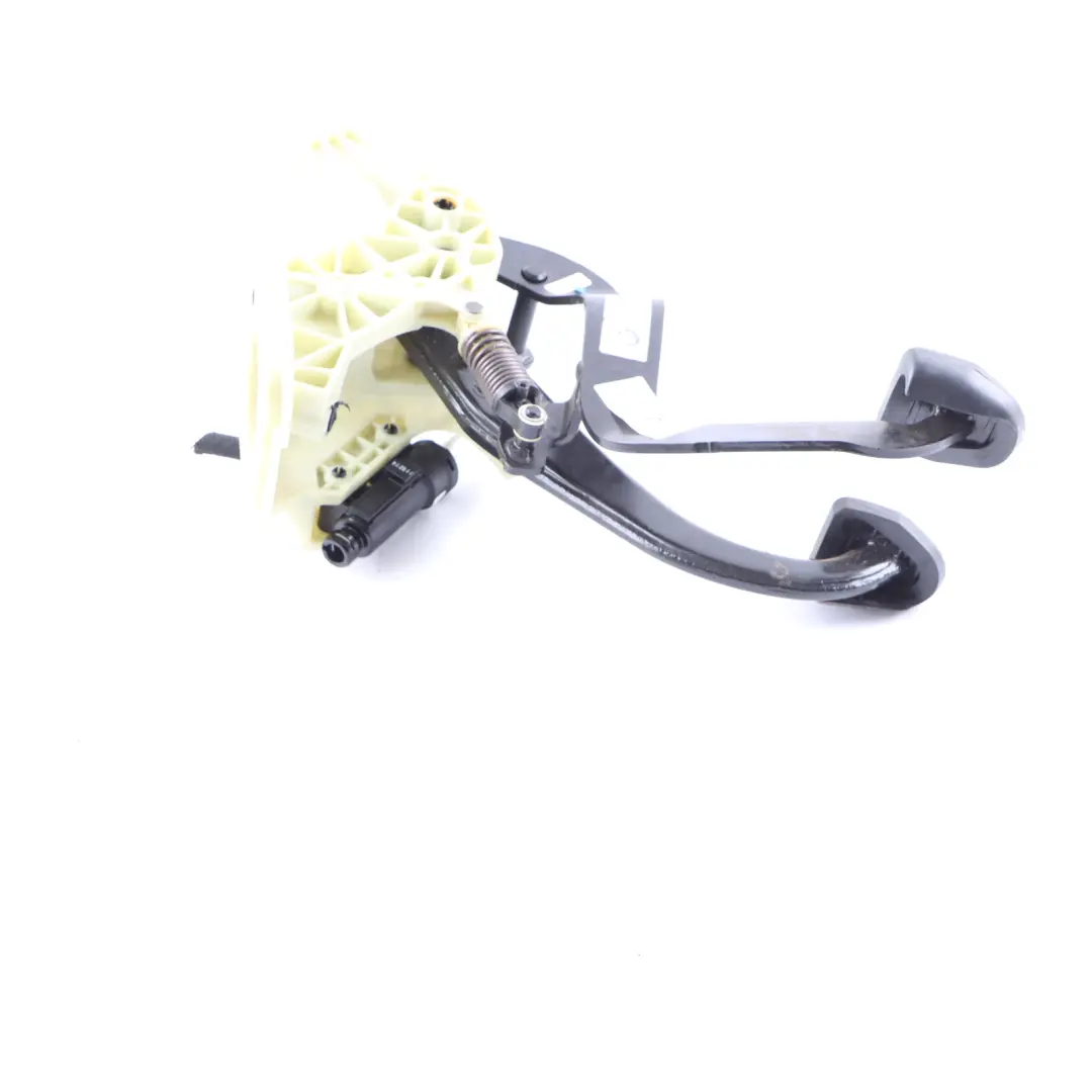 Brake Clutch Pedals Box Assembly Manual Transmission to BMW X3 F25 with Part number 6868083 BMW X3 F25 Brake Clutch Pedals Box Assembly Manual Transmission - SKU rhd-6868083 - Part number 6868083