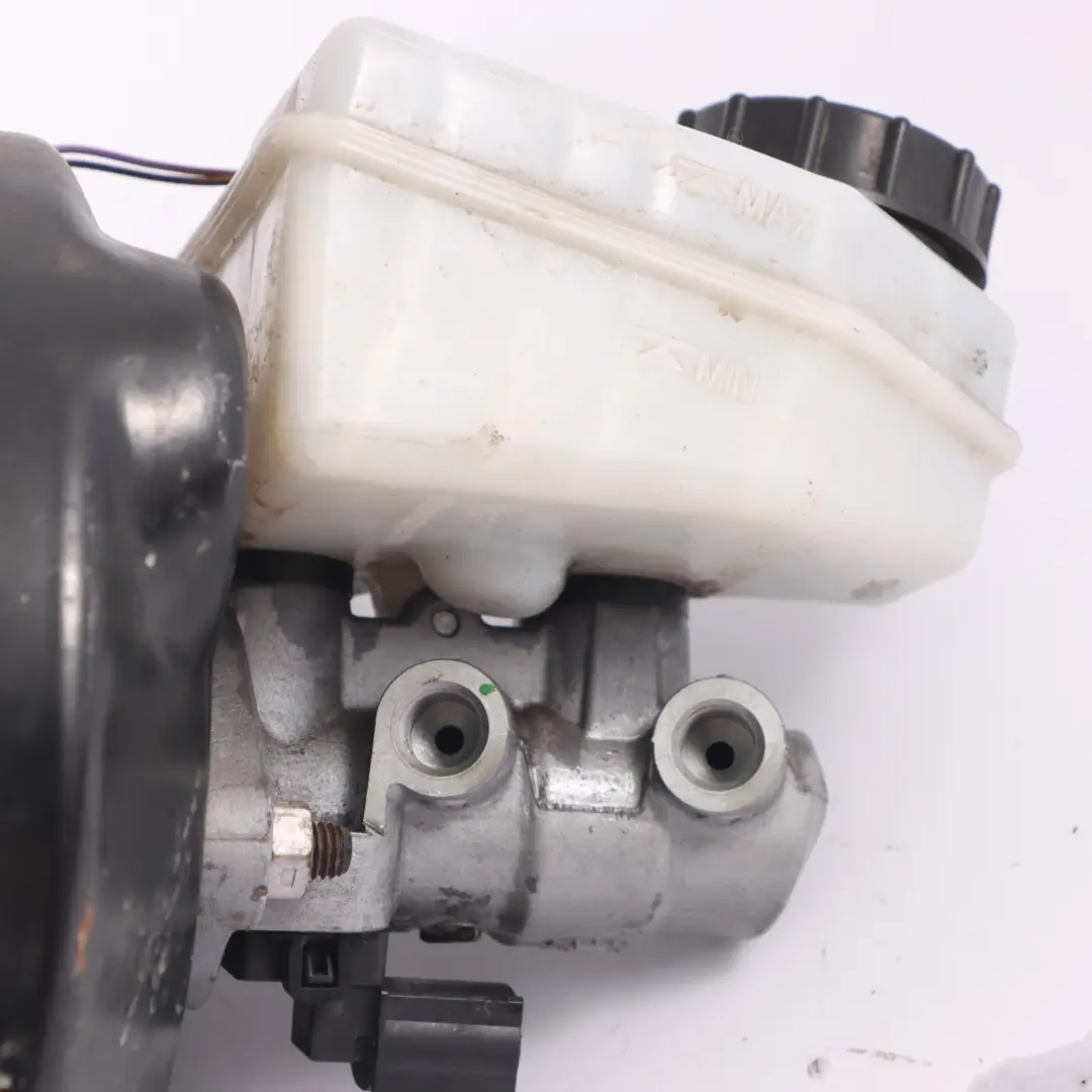 Volkswagen Polo 6R Brake Servo Booster Master Cylinder Braking Unit 6R2614105D - SKU RHD-6R2614106B - Part number 6R2614106B