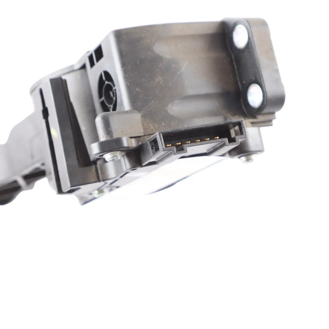 Throttle Pedal Accelerator Gas Pedal Assembly 6R2721503D to VW Volkswagen Polo 6R with Part number 6R2721503D-1 VW Volkswagen Polo 6R Throttle Pedal Accelerator Gas Pedal Assembly 6R2721503D - SKU rhd-6R2721503D-1 - Part number 6R2721503D-1