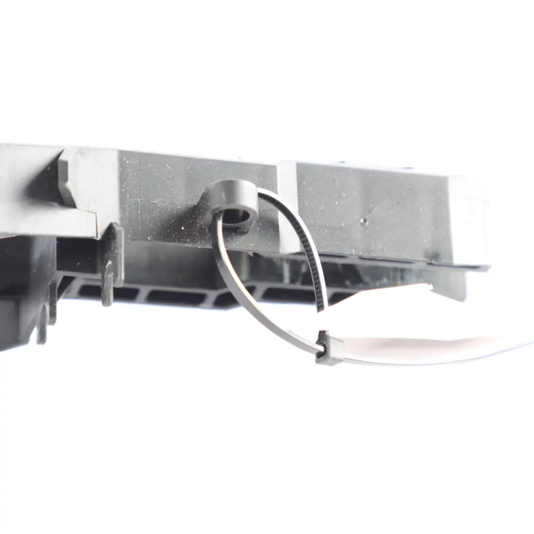 Front Right O/S Door Grab Handle Carrier Support to BMW 4 Series F32 F82 M4 with Part number 7290116 BMW 4 Series F32 F82 M4 Front Right O/S Door Grab Handle Carrier Support - SKU rhd-7290116 - Part number 7290116