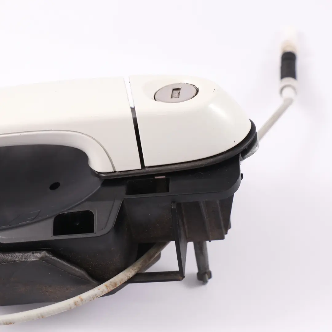 Door Grab Handle Front Right O/S Outside Alpine White - 300 to BMW X3 F25 with Part number 7319349 BMW X3 F25 Door Grab Handle Front Right O/S Outside Alpine White - 300 - SKU rhd-7319349-AW1 - Part number 7319349