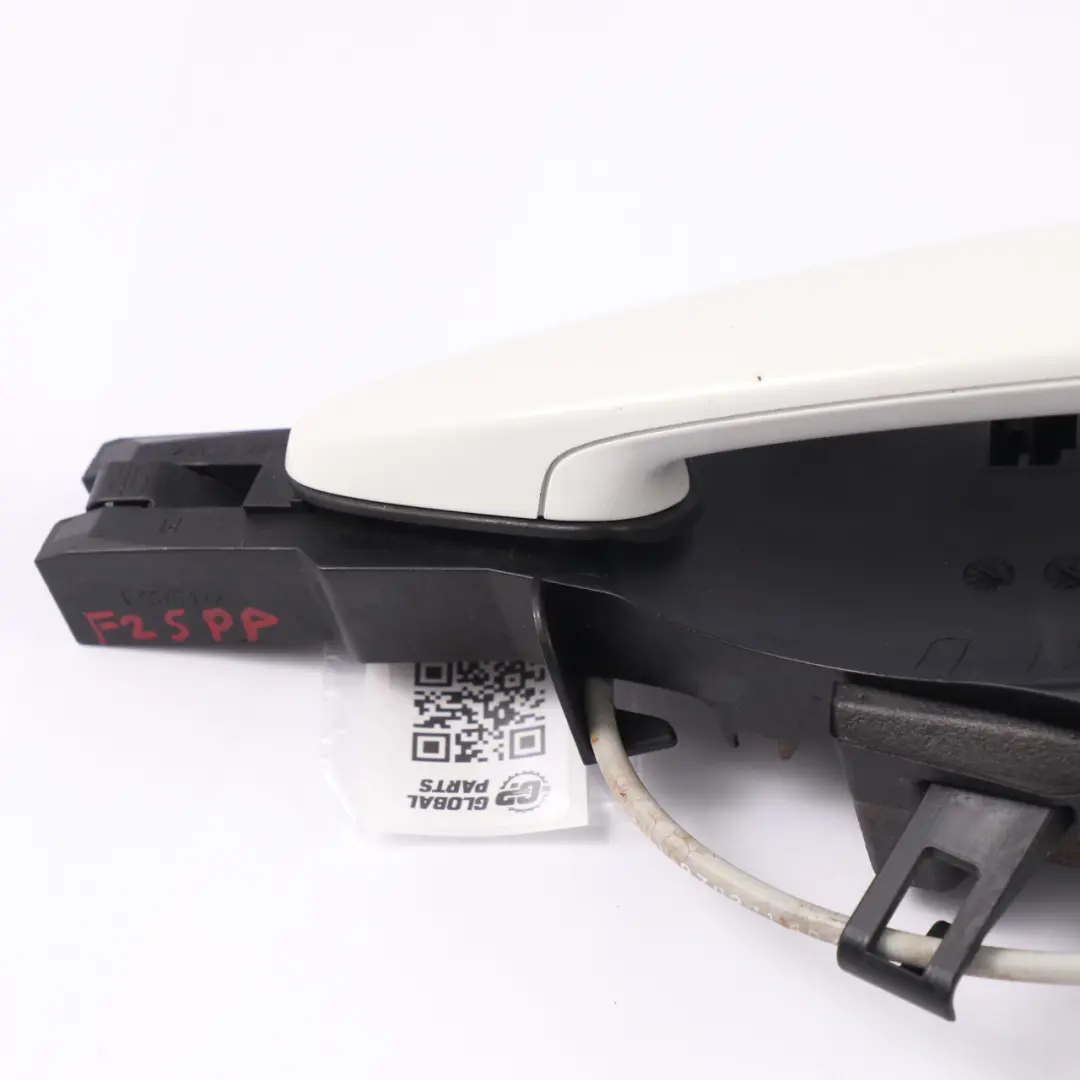 Door Grab Handle Front Right O/S Outside Alpine White - 300 to BMW X3 F25 with Part number 7319349 BMW X3 F25 Door Grab Handle Front Right O/S Outside Alpine White - 300 - SKU rhd-7319349-AW1 - Part number 7319349